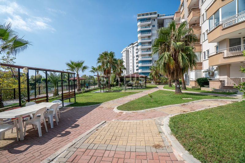 Трёхкомнатная меблированная квартира в 150м от моря в Тосмуре. 110м2 фото 11