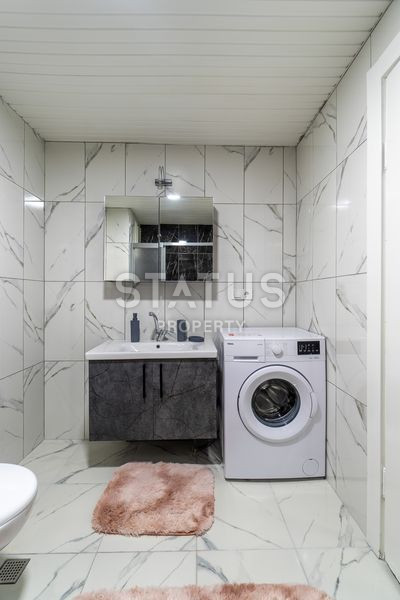 Трёхкомнатная меблированная квартира в 150м от моря в Тосмуре. 110м2 фото 19