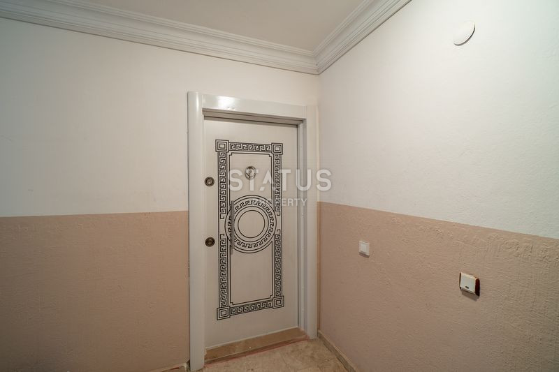 Трёхкомнатная меблированная квартира в 150м от моря в Тосмуре. 110м2 фото 23