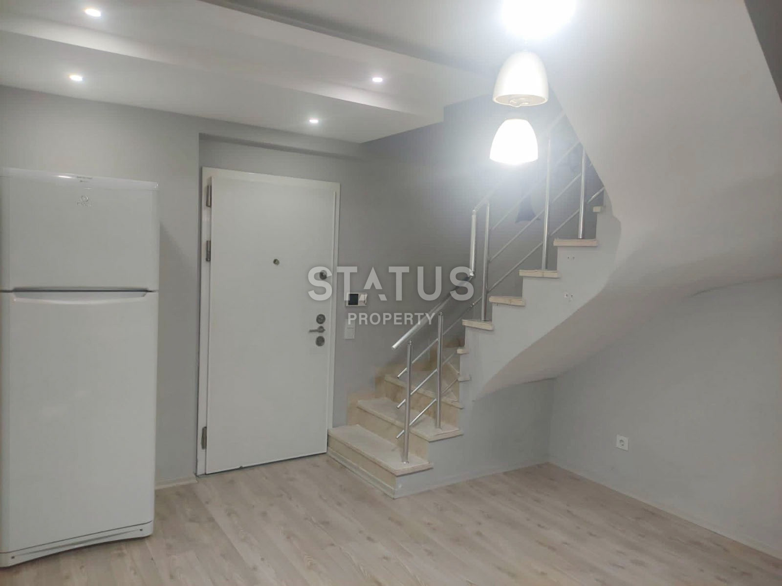 Three-room furnished apartment 150m from the sea in the lower OBE. 80m2 фото 3