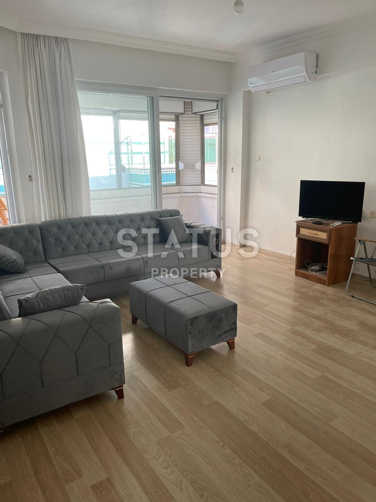 Трёхкомнатная меблированная квартира на пляже Клеопатра с прямым видом на море. 120м2 фото 3