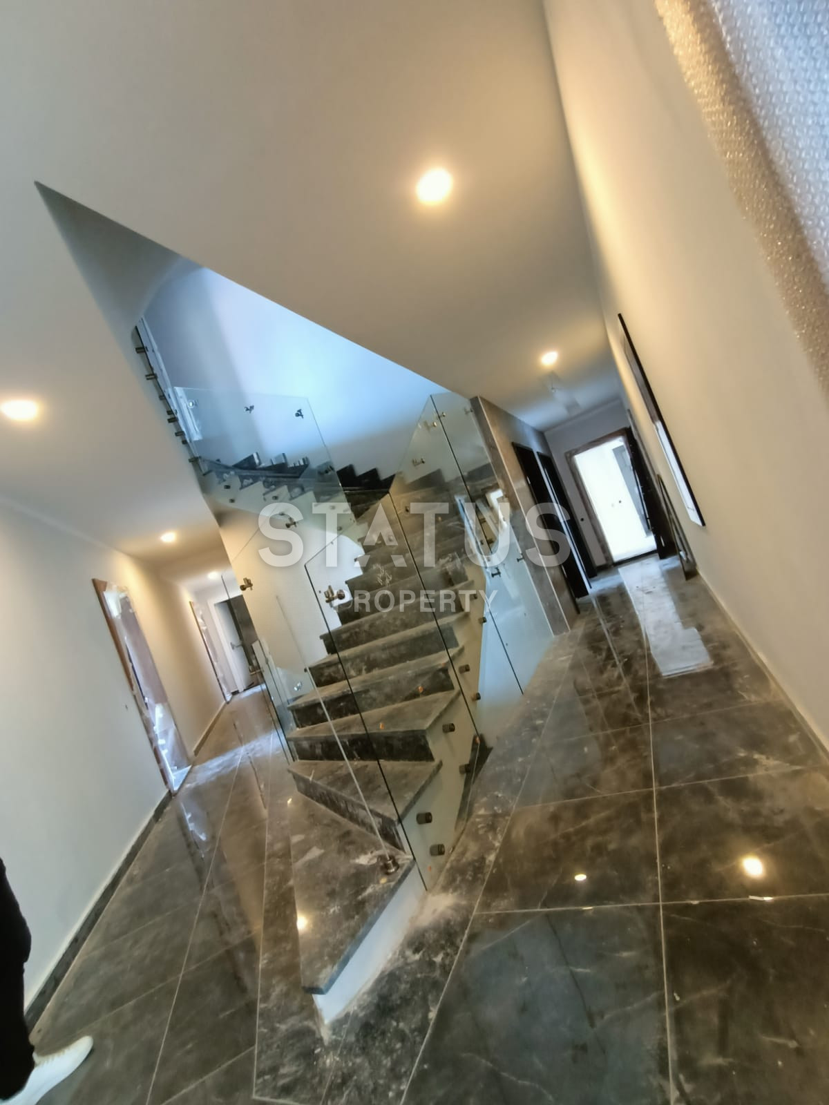 Двухуровневая квартира в премиум ЖК на пляже Клеопатра. 56м2 фото 11