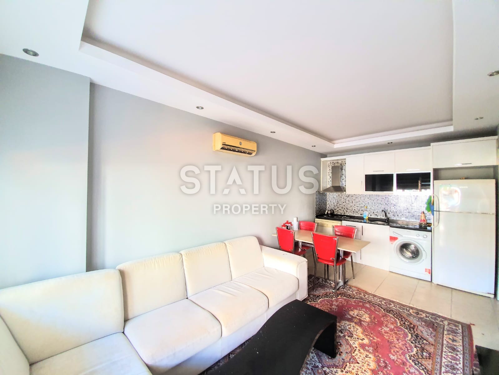 Двухкомнатная квартира с мебелью в комплексе с инфраструктурой в Махмутларе, 60 м2. фото 4