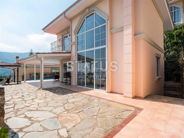 Светлая уютная вилла 4+1 в предгорье Аланьи в ТЕПЕ. 280м2 фото 1