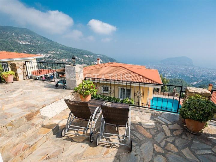 Светлая уютная вилла 4+1 в предгорье Аланьи в ТЕПЕ. 280м2 фото 19