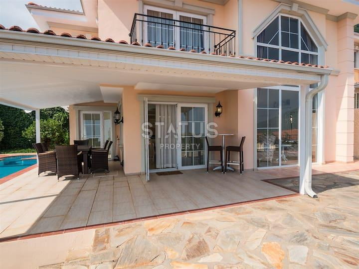 Светлая уютная вилла 4+1 в предгорье Аланьи в ТЕПЕ. 280м2 фото 26