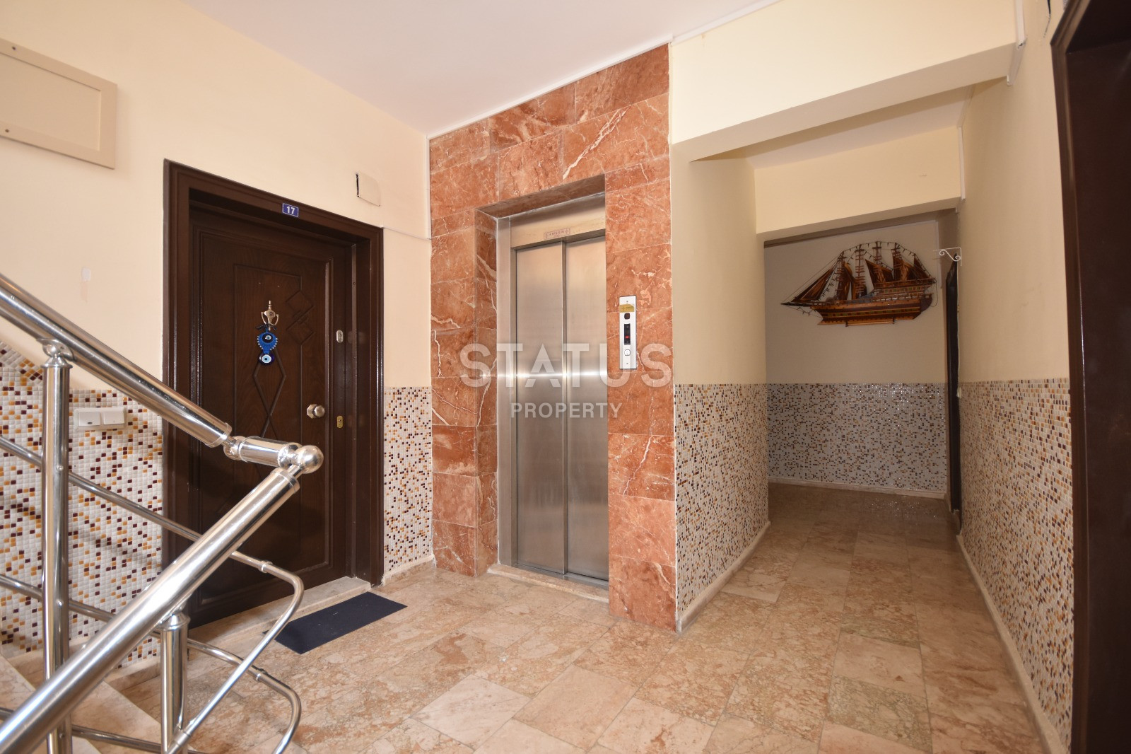 Three-room furnished apartment in the first coastline in Mahmutlar. 115m2 фото 24