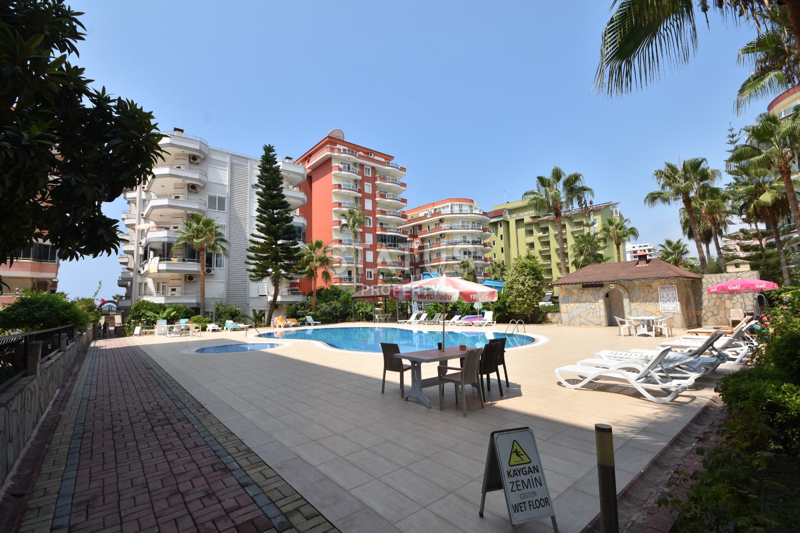 Three-room furnished apartment in the first coastline in Mahmutlar. 115m2 фото 28