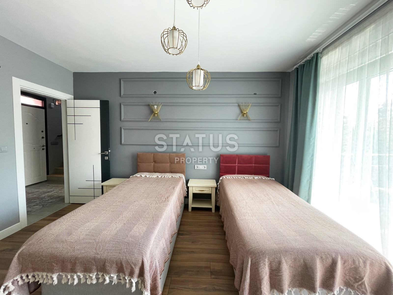 Three-level furnished villa with infrastructure in OBA. 352m2 фото 8