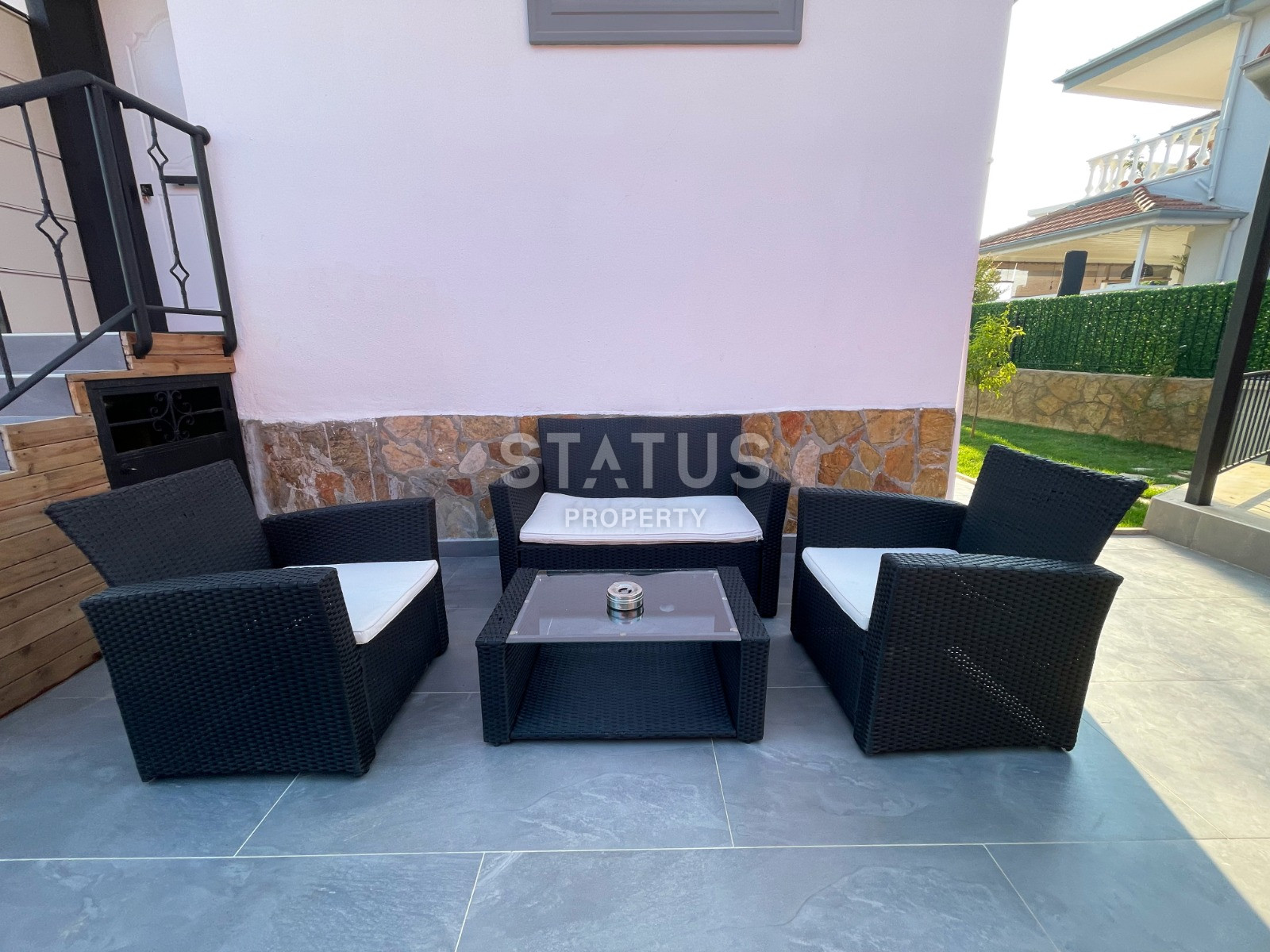 Three-level furnished villa with infrastructure in OBA. 352m2 фото 23