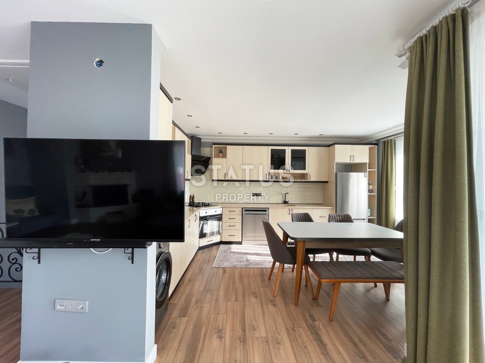 Three-level furnished villa with infrastructure in OBA. 352m2 фото 27