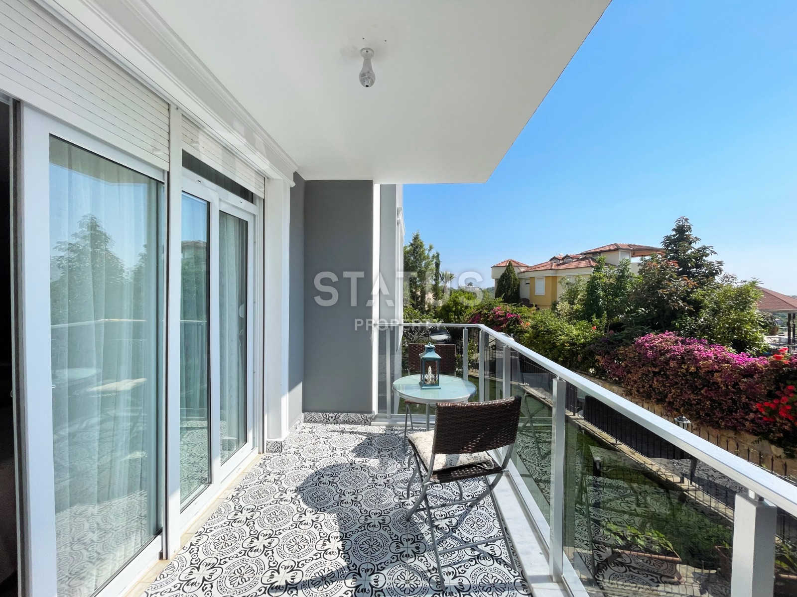 Three-level furnished villa with infrastructure in OBA. 352m2 фото 43