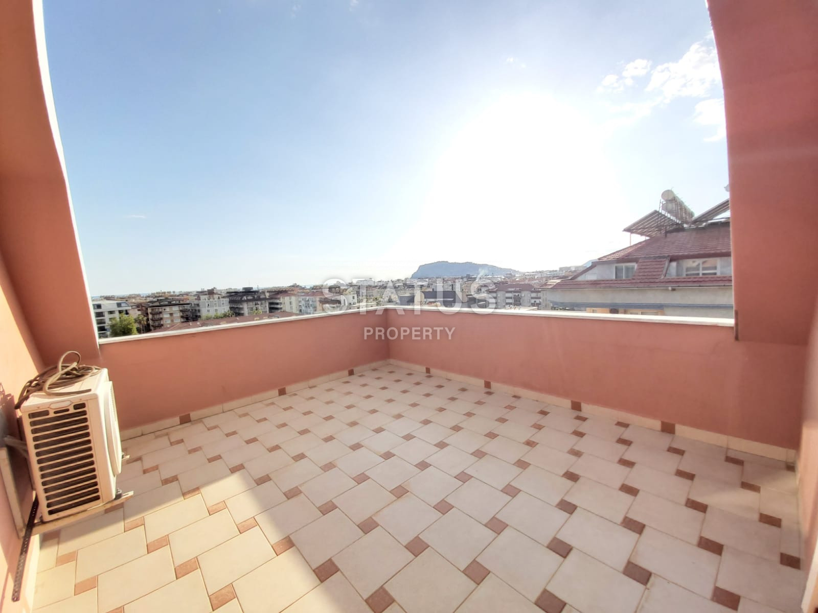 Six-room duplex 500m from the sea in OBA. 320m2 фото 10