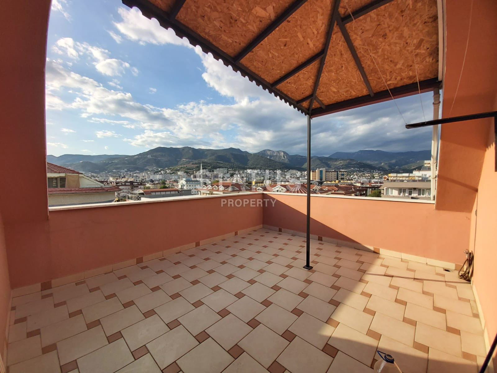 Six-room duplex 500m from the sea in OBA. 320m2 фото 18