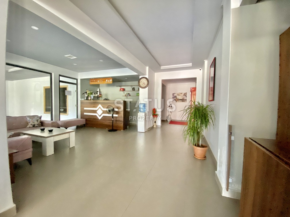 Уютная светлая трёхкомнатная квартира в первой береговой линии в Махмутларе. 85м2 фото 19