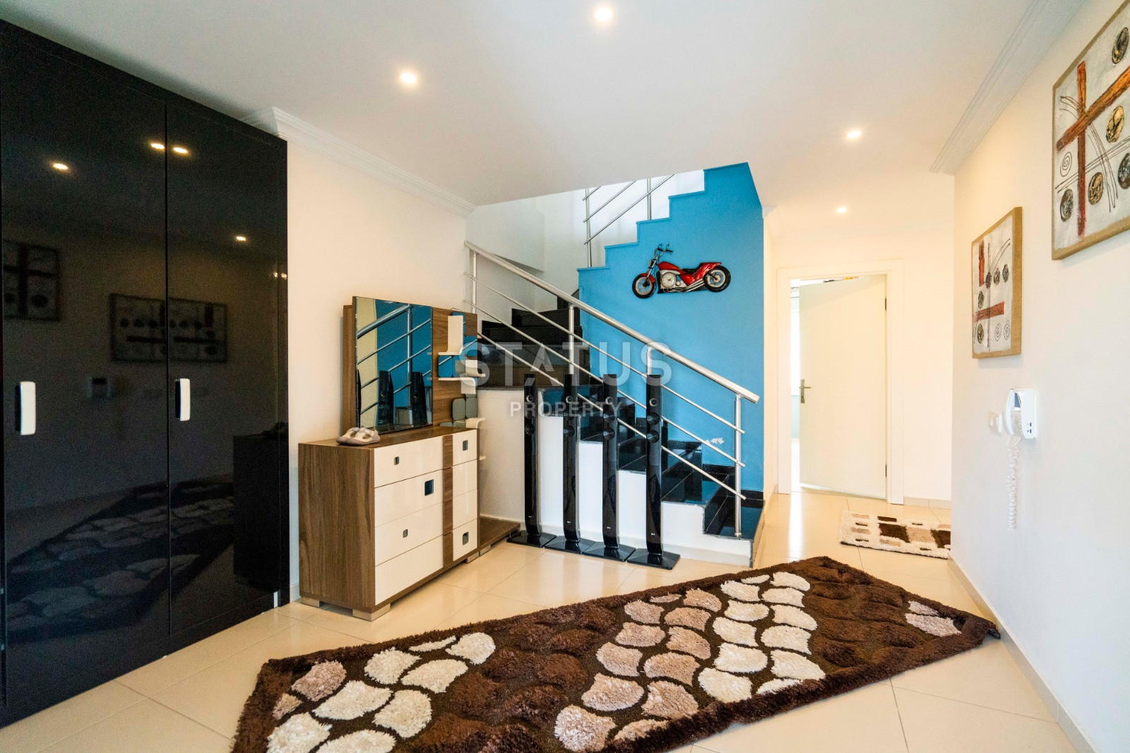 Огромный садовый дуплекс на первой береговой линии в Кестеле. фото 13