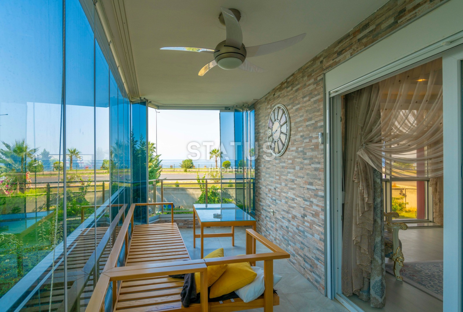 Огромный садовый дуплекс на первой береговой линии в Кестеле. фото 15