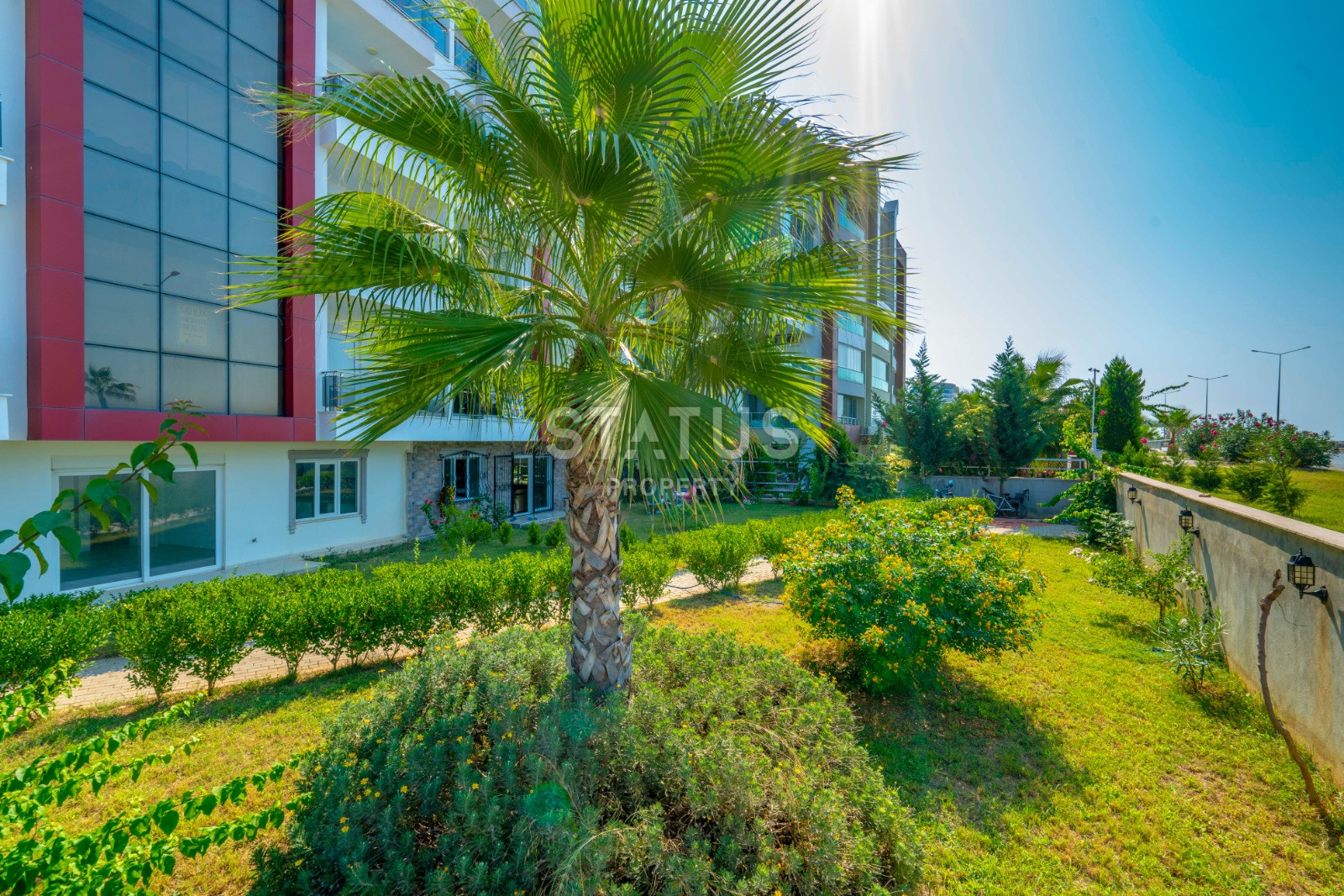 Огромный садовый дуплекс на первой береговой линии в Кестеле. фото 19