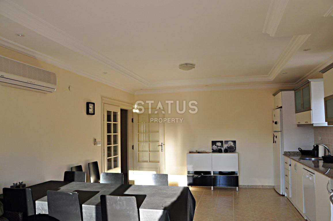 Four-room apartment with furniture in Tosmur. 220m2. фото 7