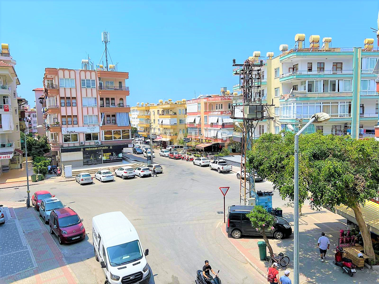 Просторные апартаменты 1+1 в центре Алании, 89 м2 фото 17