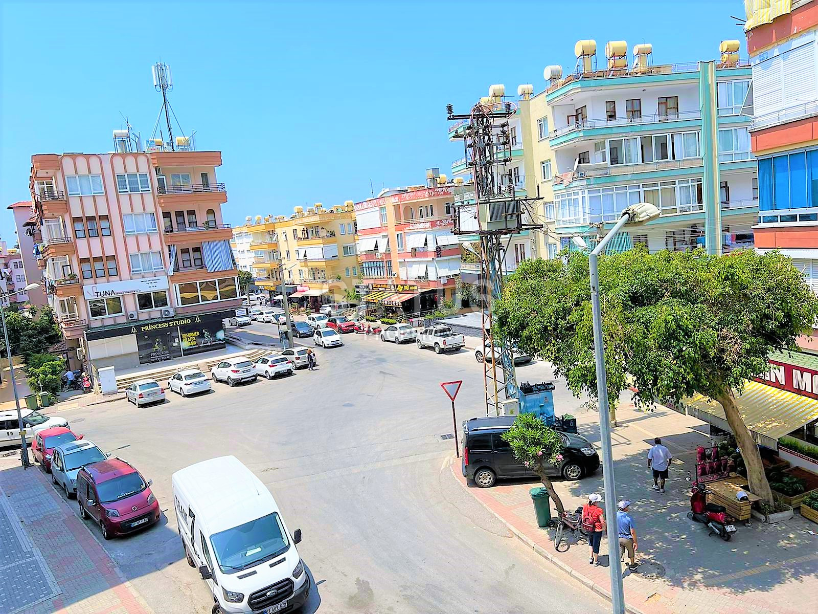 Просторные апартаменты 1+1 в центре Алании, 89 м2 фото 19