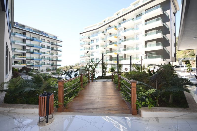 Трёхкомнатная меблированная квартира в 200м от моря в Каргыджаке. 120м2 фото 28