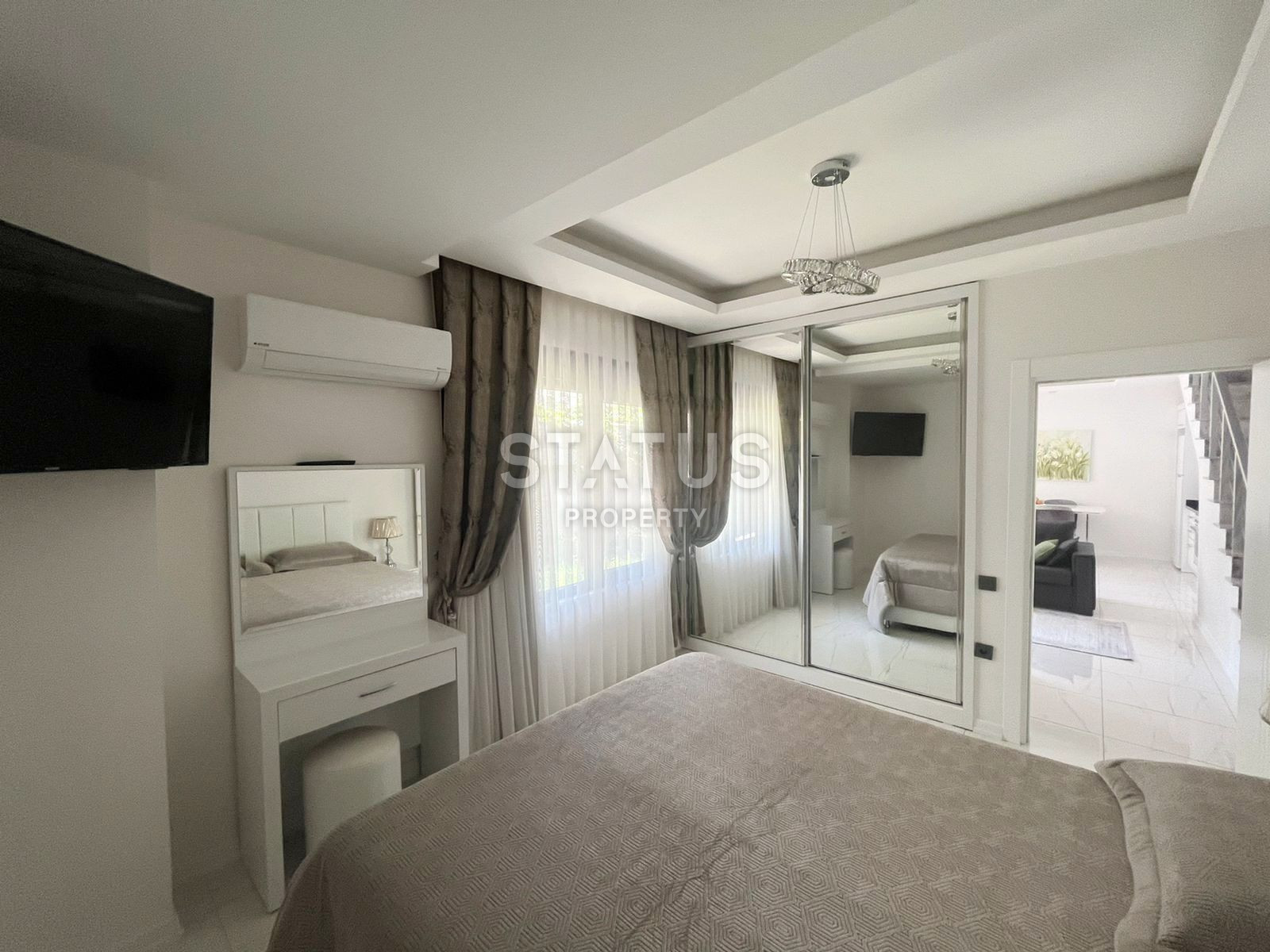 Duplex with private garden in the center of Alanya 200m from the sea. 140m2 фото 8