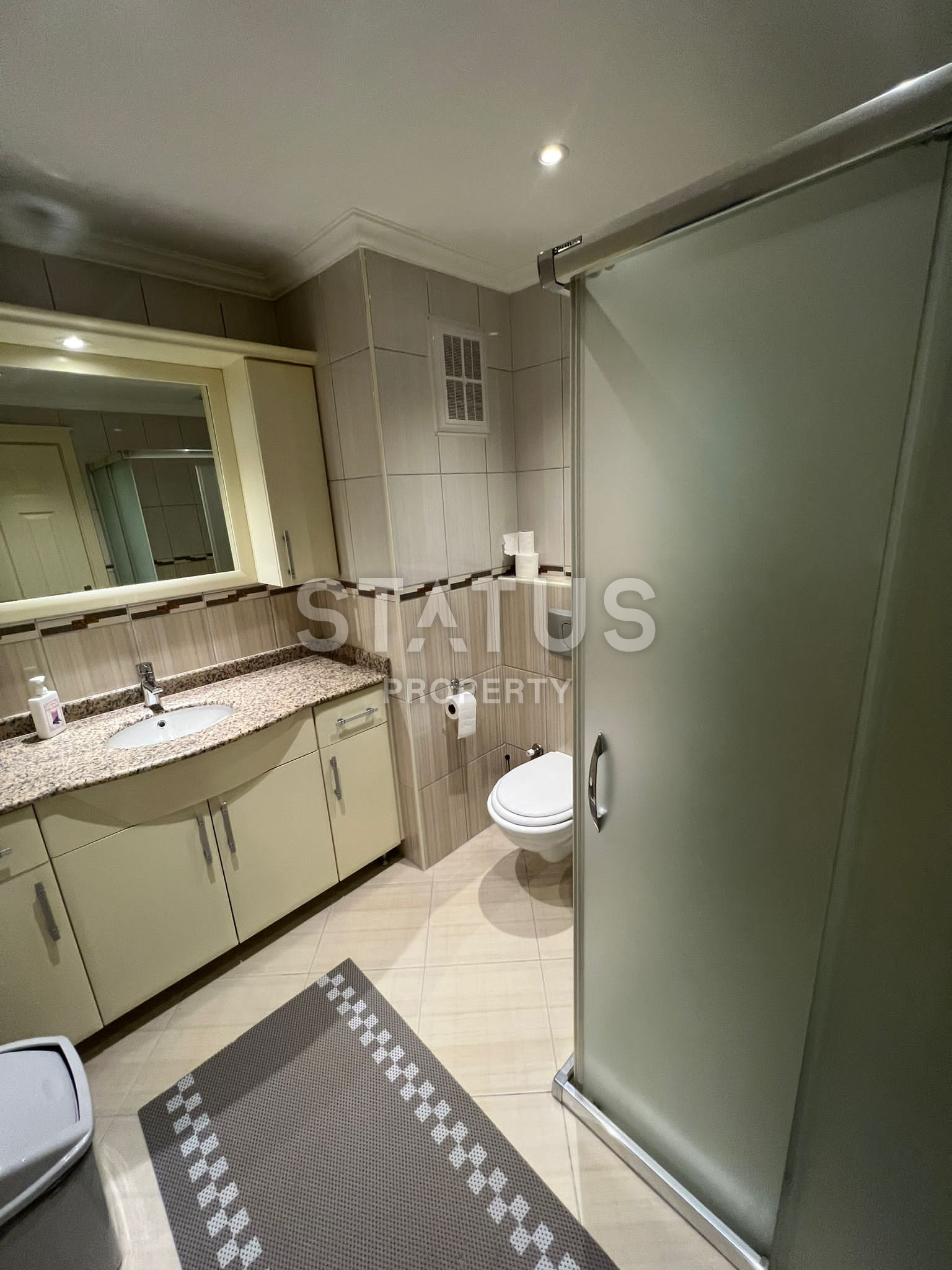 Меблированные апартаменты с видом на горы и море в Махмутларе. 210м2. фото 17