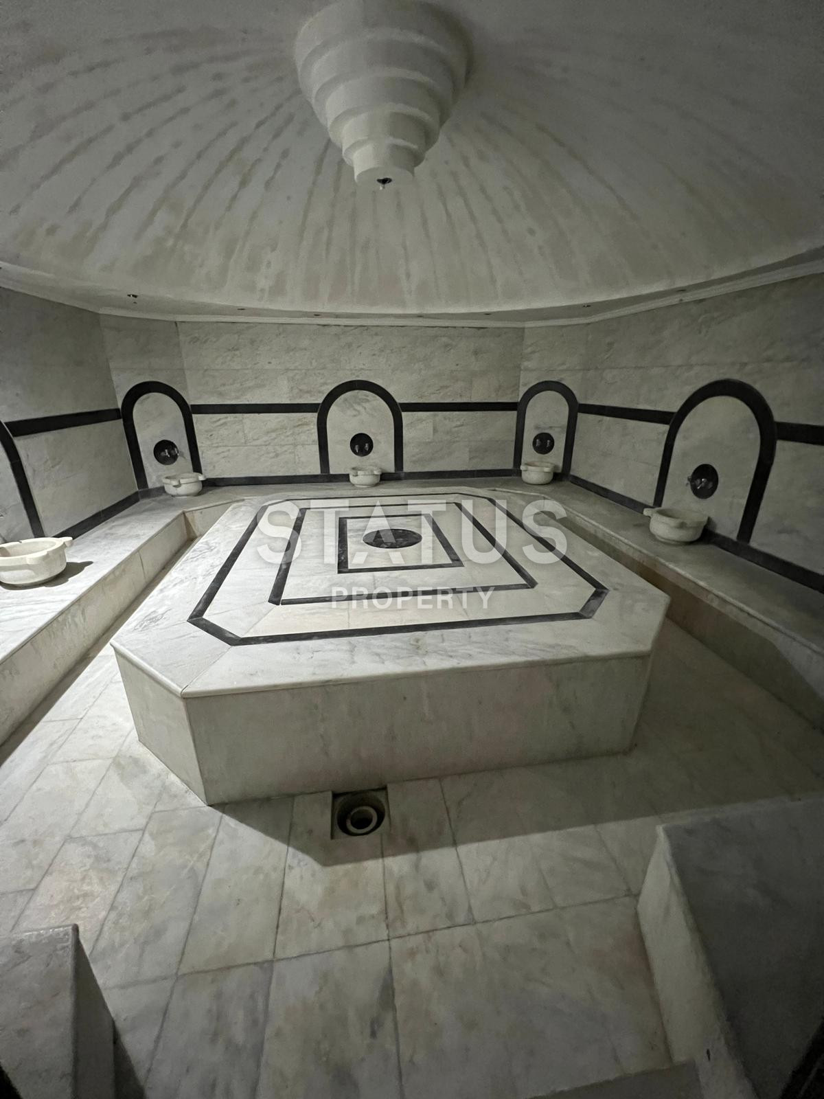 Меблированные апартаменты с видом на горы и море в Махмутларе. 210м2. фото 19