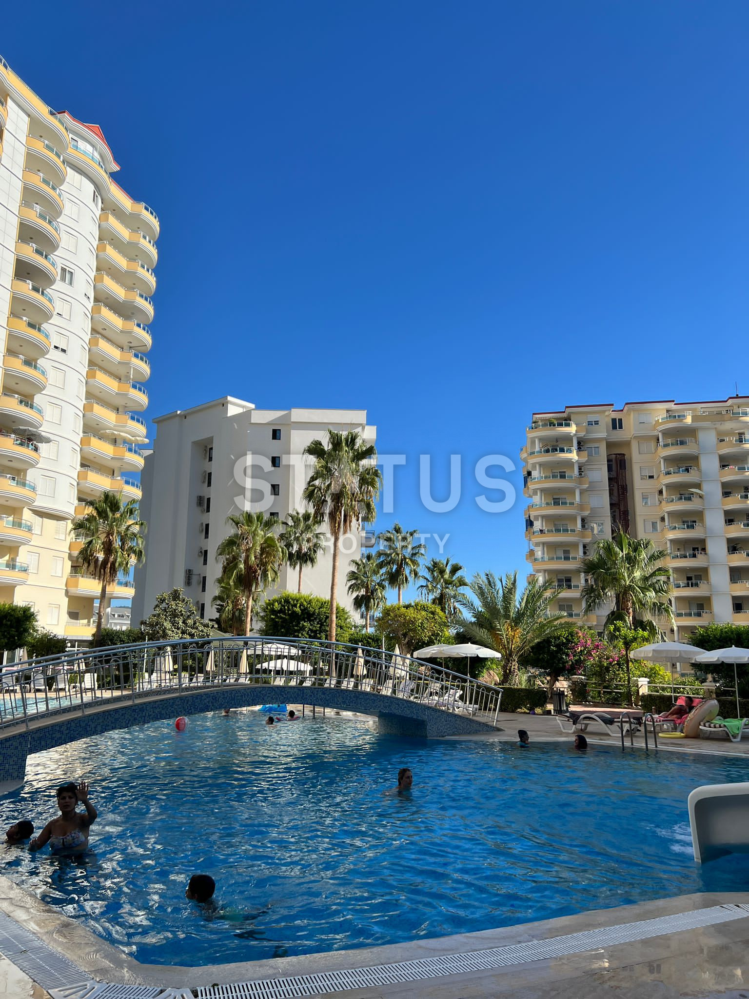 Меблированные апартаменты с видом на горы и море в Махмутларе. 210м2. фото 27