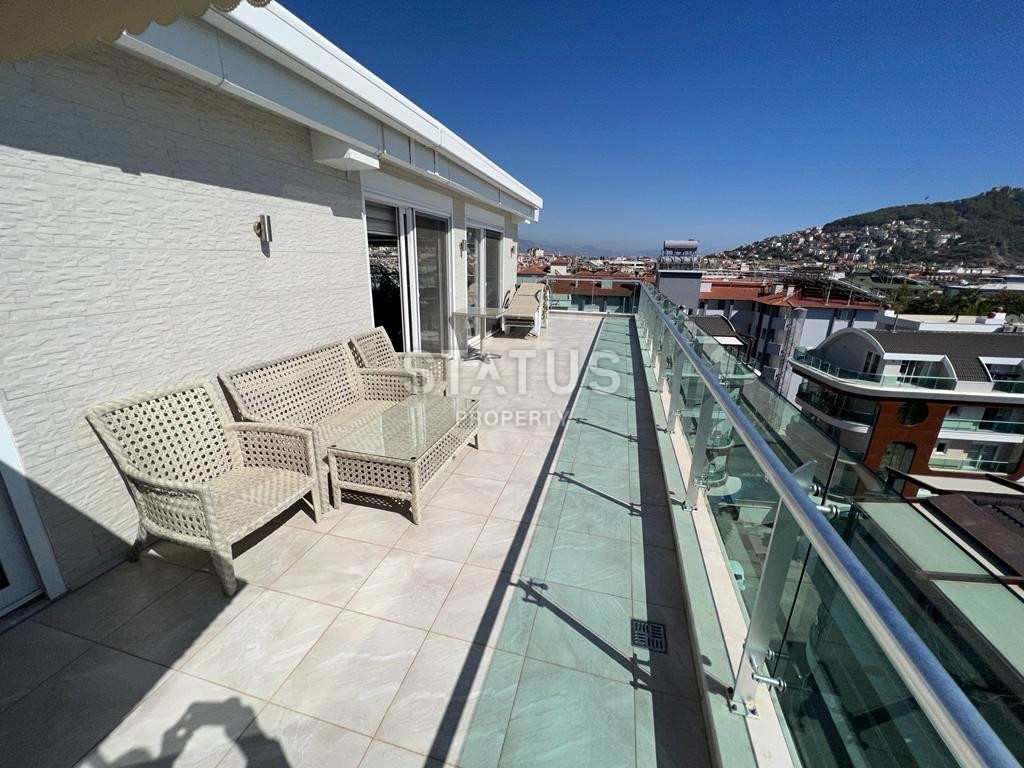 Трехкомнатные апартаменты в комплексе премиум класса в самом центре Алании в 250 метрах от пляжа Клеопатры. 190м2 фото 9