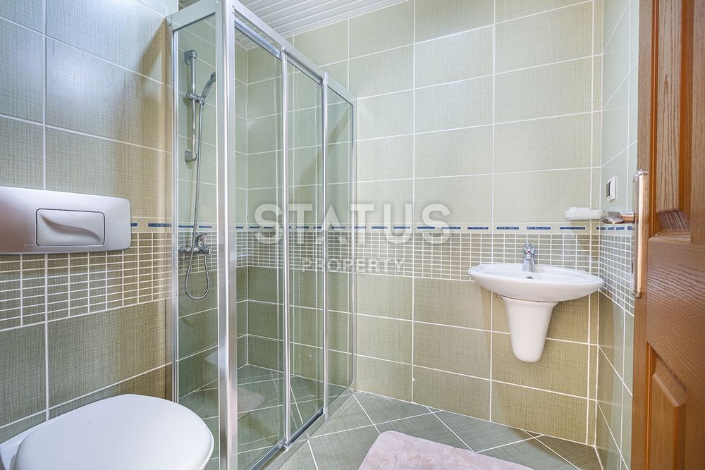 Стильная трехкомнатная квартира на первой береговой линии в Махмутларе, 120 м2 фото 16