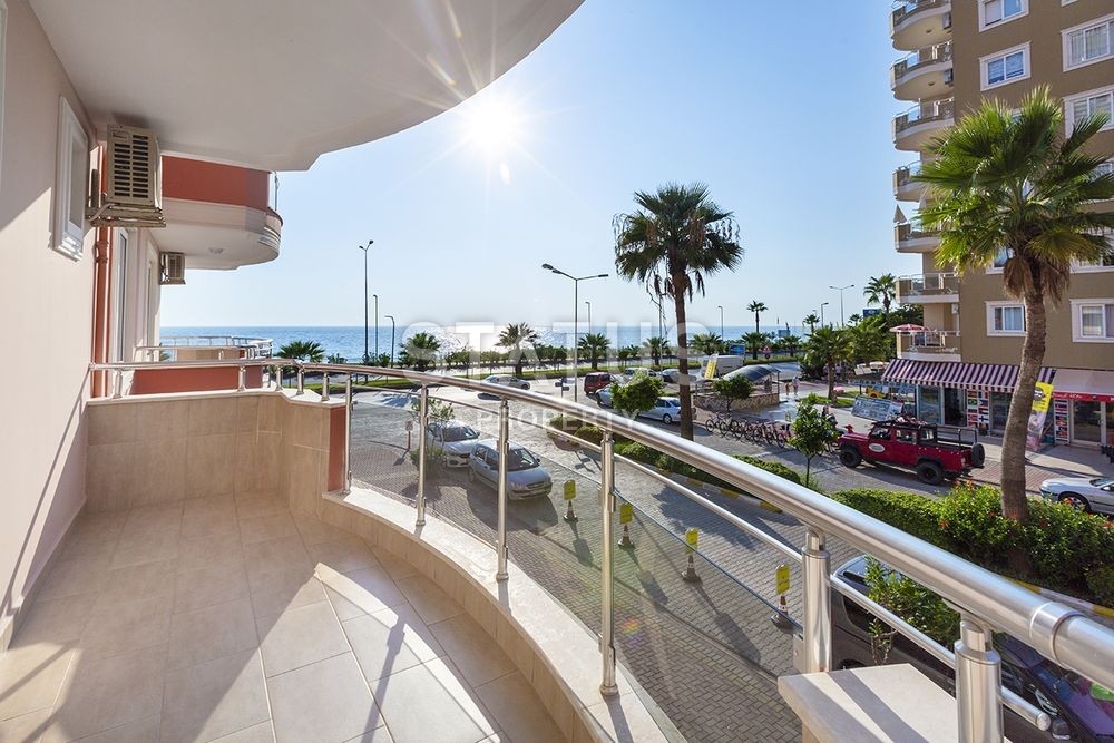 Стильная трехкомнатная квартира на первой береговой линии в Махмутларе, 120 м2 фото 17