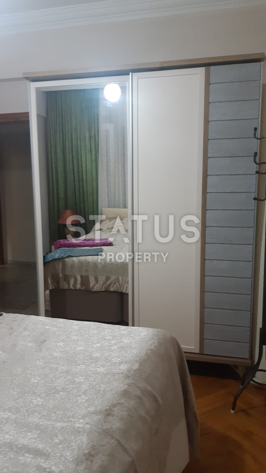 One-bedroom apartment with a favorable location 400m from Cleopatra beach. 60m2 фото 3