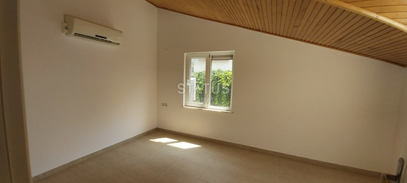 Five-room apartment in the city of Gazi Pasha, which is gradually becoming more and more loved by investors. 160m2 фото 17