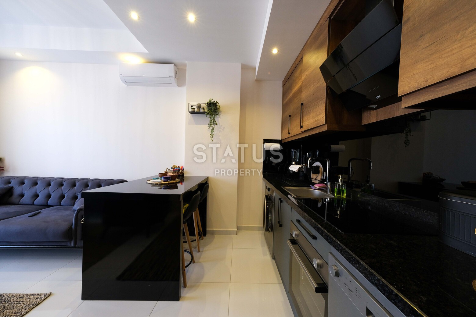 Furnished apartments 1+1 in a residential complex of a hotel type in Mahmutlar. 55m2 фото 18