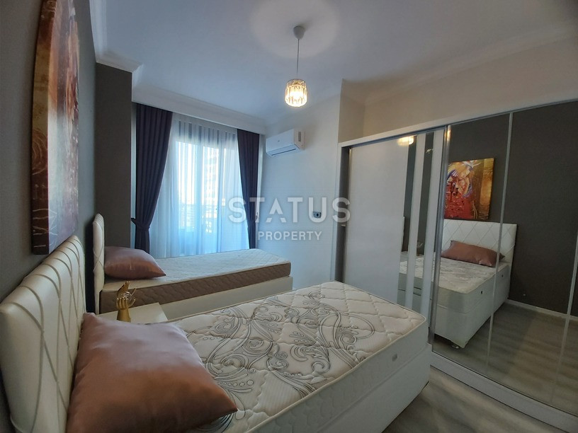 Three-room furnished apartment with a separate kitchen in a residential complex in Mahmutlar. 130m2 фото 14