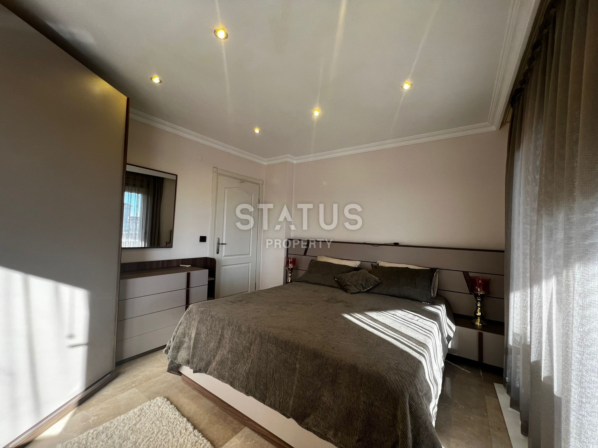Status Property Company presents you a 3-room apartment 160m2 фото 10