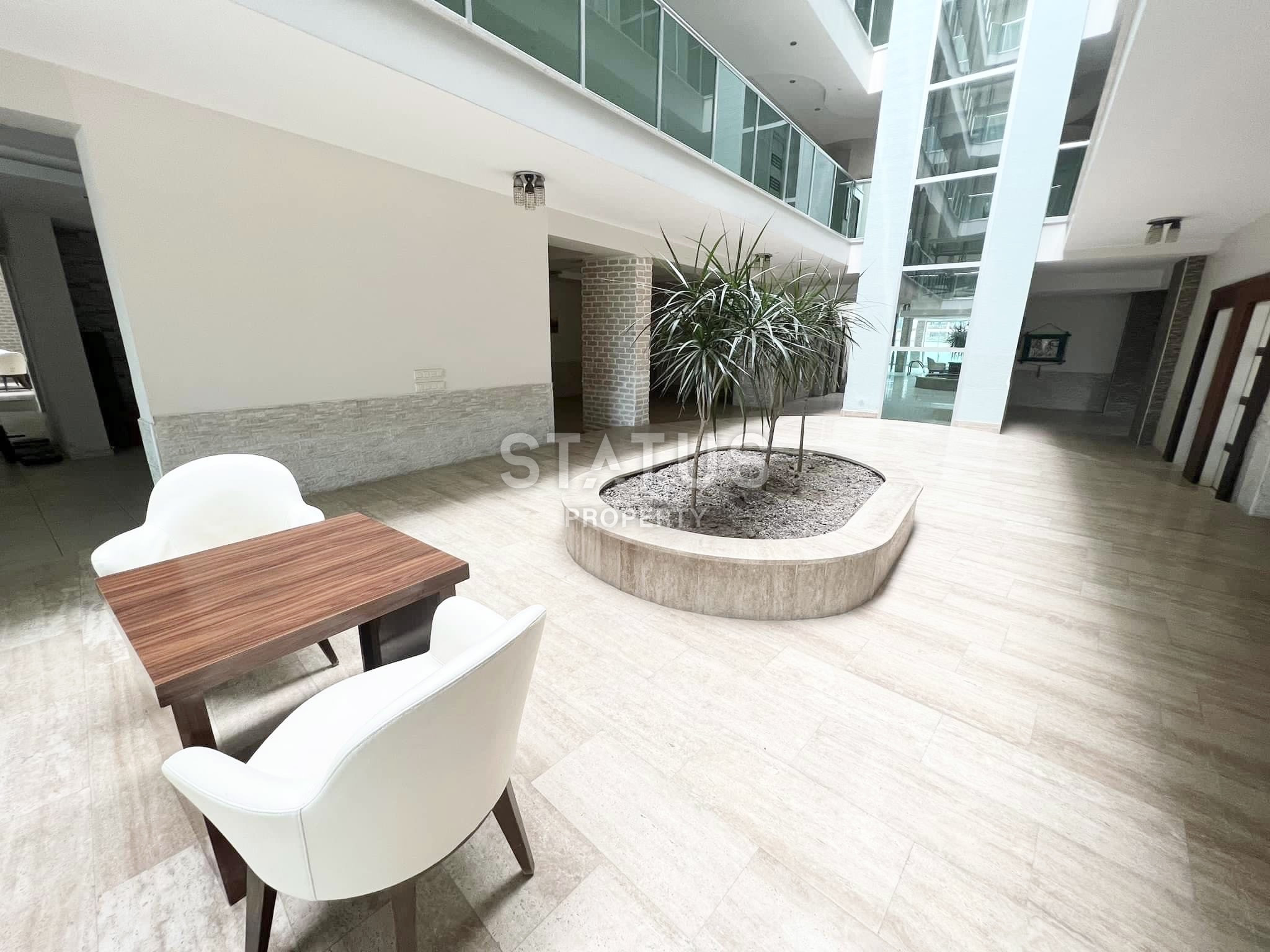 Меблированная квартира в 150 метрах от средиземного моря в Районе Кестель. 75 м2 фото 22