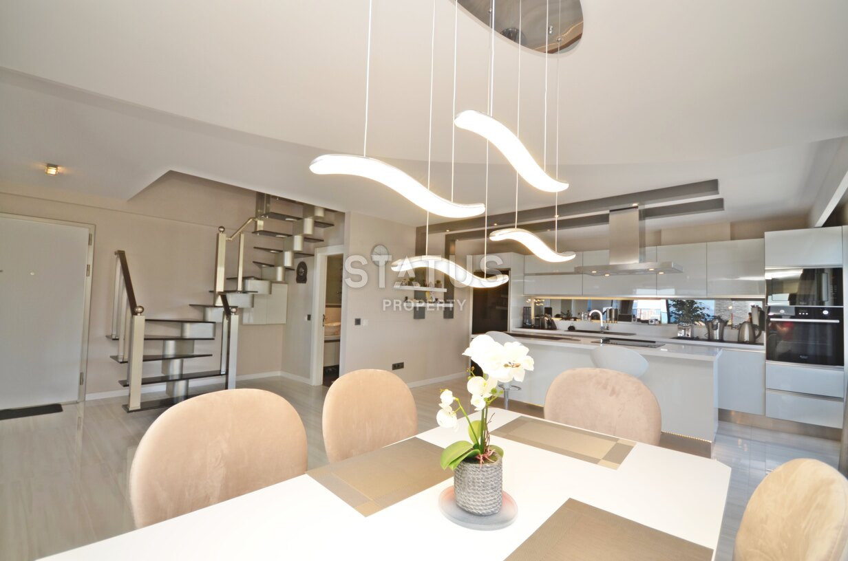 Шикарный пентхаус с видом на море в районе Каргыджак. 217м2. фото 10