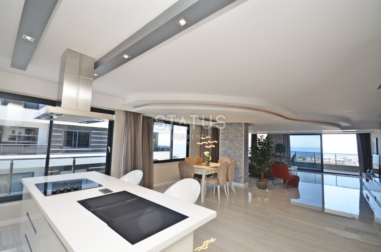 Шикарный пентхаус с видом на море в районе Каргыджак. 217м2. фото 13