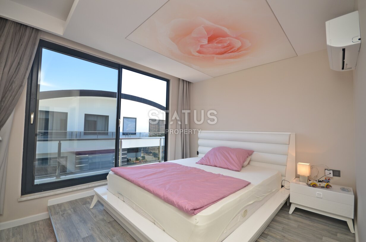 Шикарный пентхаус с видом на море в районе Каргыджак. 217м2. фото 22