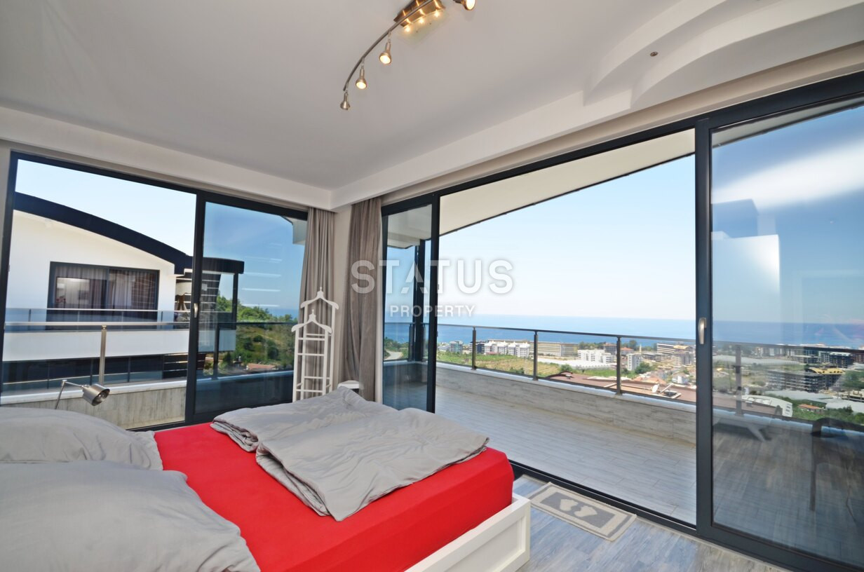 Шикарный пентхаус с видом на море в районе Каргыджак. 217м2. фото 26