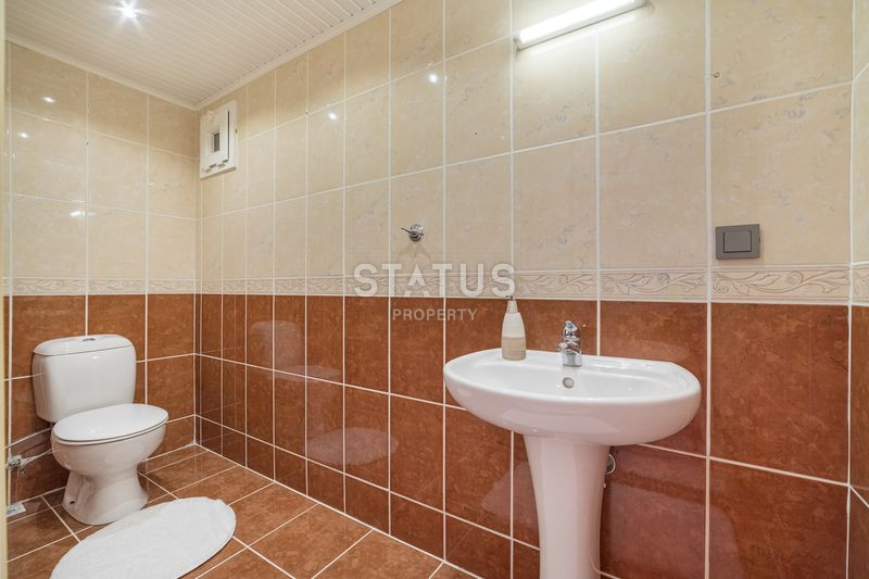 Просторная меблированная квартира 2+1 в спокойном районе Махмутлара. 130м2. фото 19