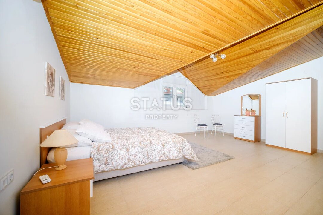 Меблированная квартира в легендарном комплексе в Джикджилли. 220 м2 фото 13