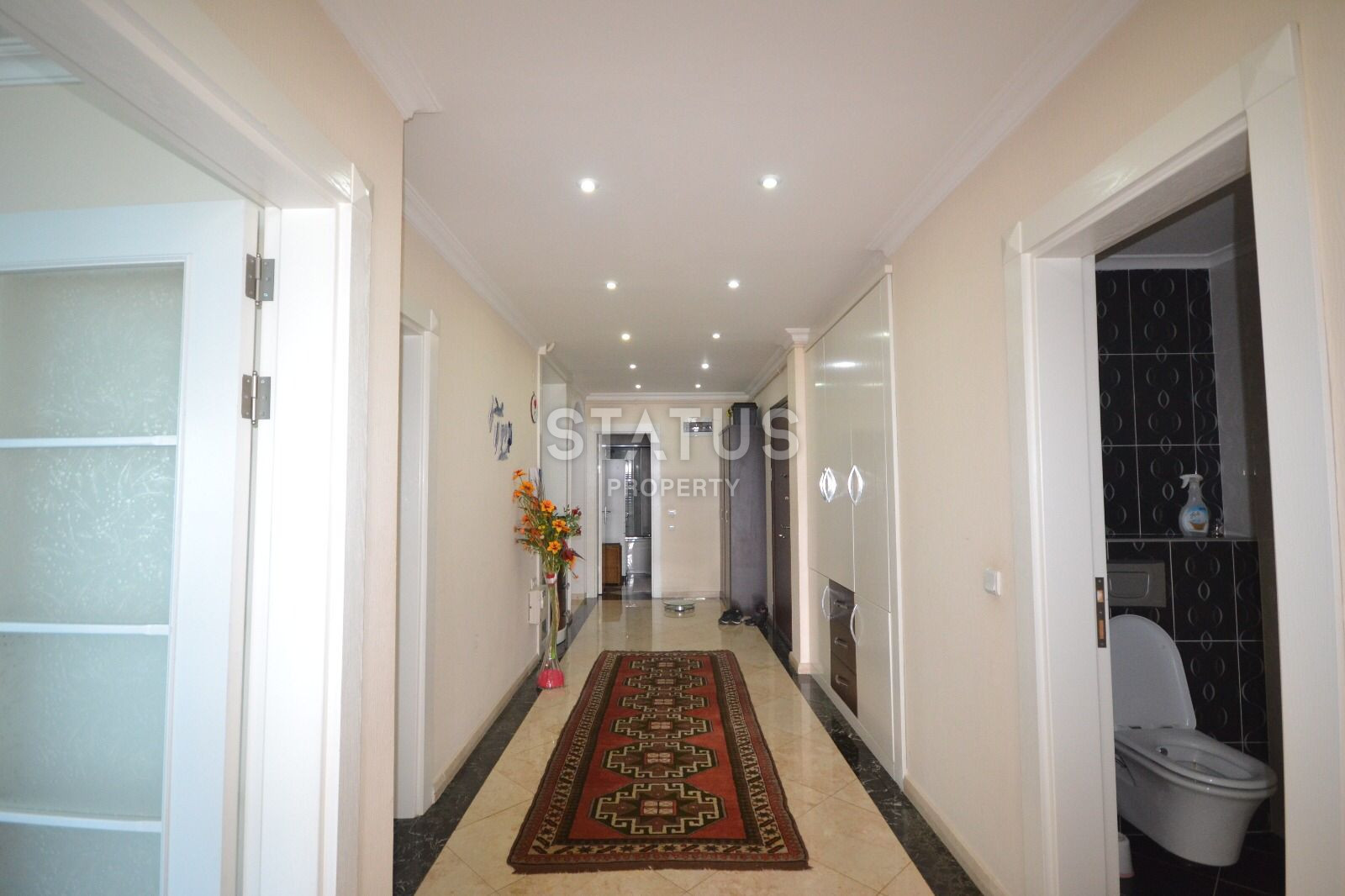 Четырёхкомнатная меблированная квартира в первой береговой линии на пляже Клеопатра, 125м2 фото 8