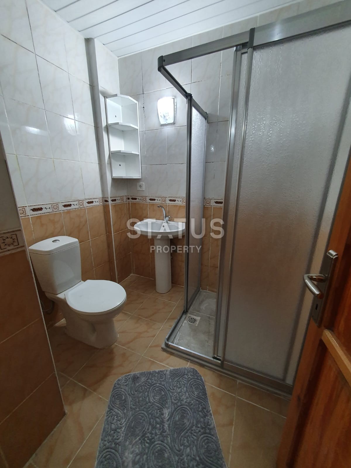 Недорогая трёхкомнатная квартира в комплексе с бассейном, Махмутлар. 120 кв. м. фото 20