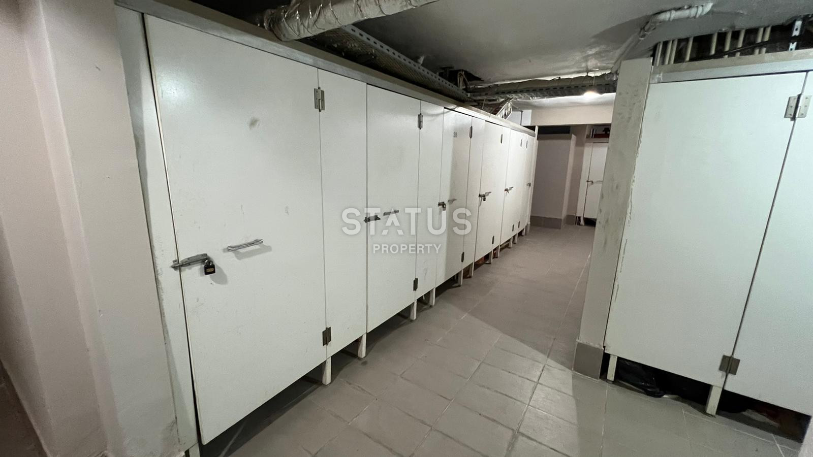 Very spacious one-bedroom apartment 1+1 in a residential complex with full infrastructure in Cikcilli. 85m2 фото 16