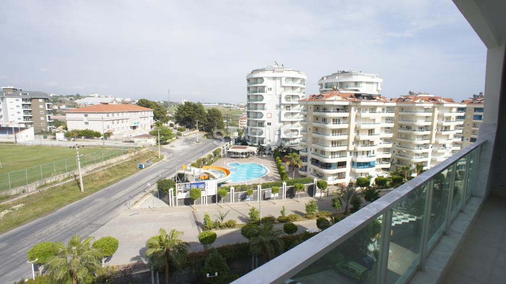 Пятикомнатные апартаменты с мебелью в ЖК с инфраструктурой в районе Авсаллар. 220м2 фото 3