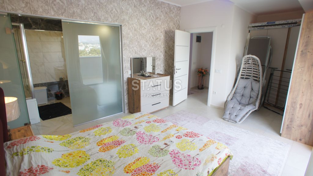 Пятикомнатные апартаменты с мебелью в ЖК с инфраструктурой в районе Авсаллар. 220м2 фото 8